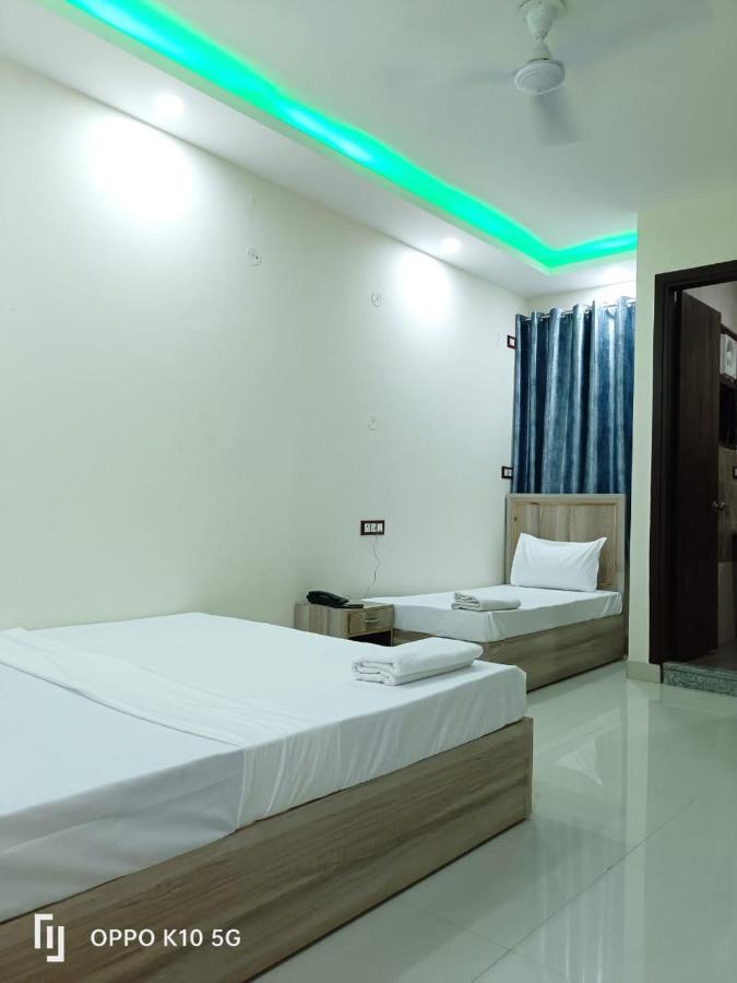 Hotel Qualia Suites At Delhi Airport Yeni Delhi Dış mekan fotoğraf