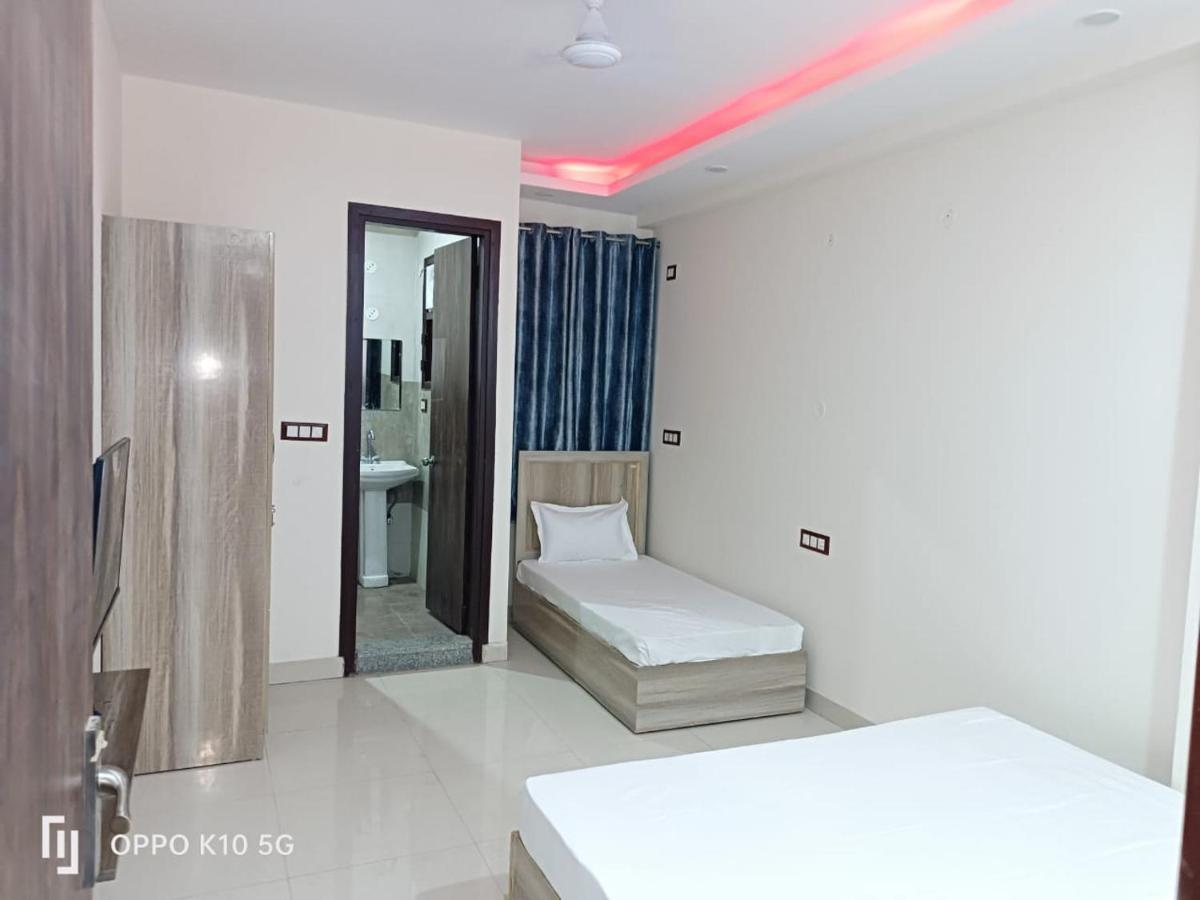 Hotel Qualia Suites At Delhi Airport Yeni Delhi Dış mekan fotoğraf